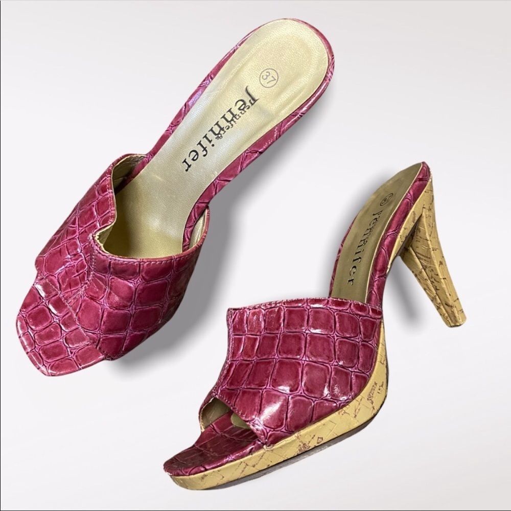 Jennifer & JENNIFER | Reptile Skin Style Square Toed Heels - Picture 2 of 10